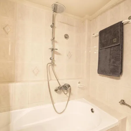 Dolce Favola Nomad Casa - Kalamata's Getaway Appartement Kalamata