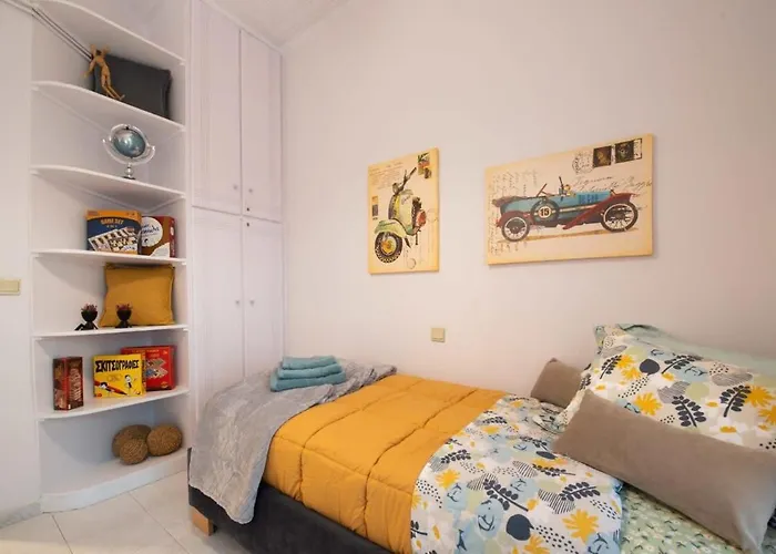 דירה Dolce Favola Nomad Casa - Kalamata's Getaway קלמאטה